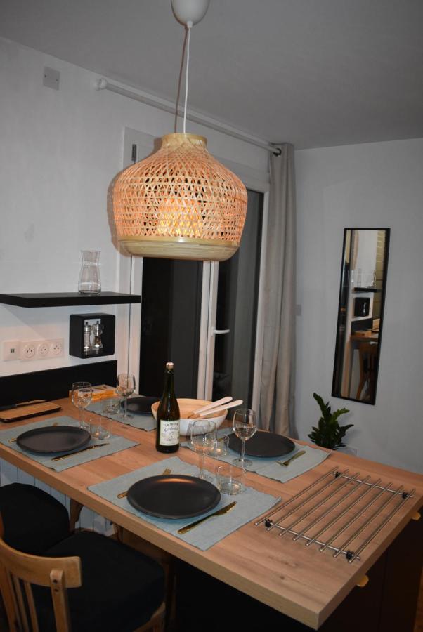 Le Duclos, Appartement Rez-De-Jardin Dinan Centre 외부 사진